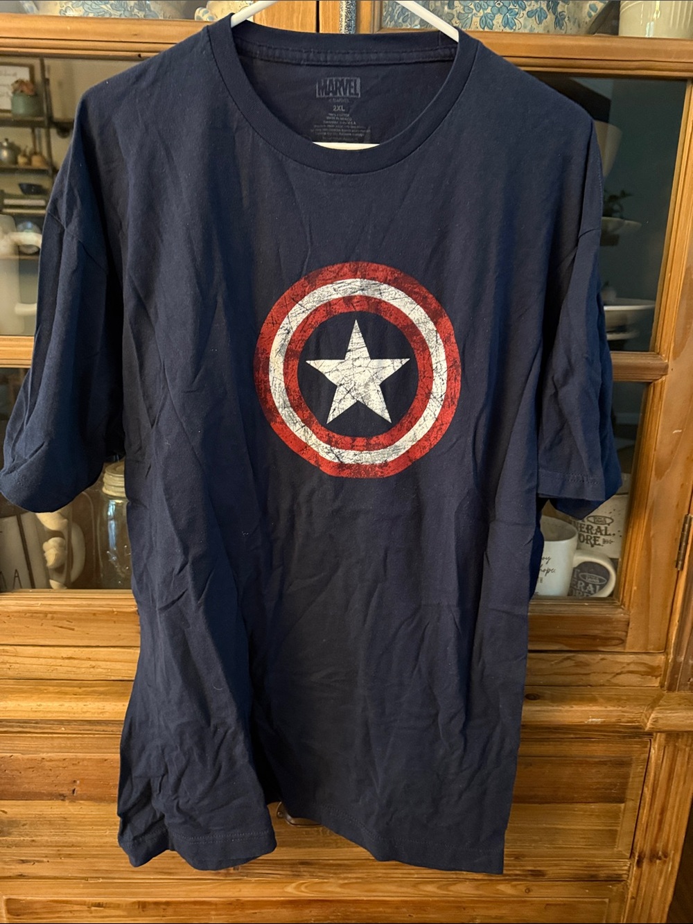 Marvel Navy T‑Shirt with Red and White Captain America Shield